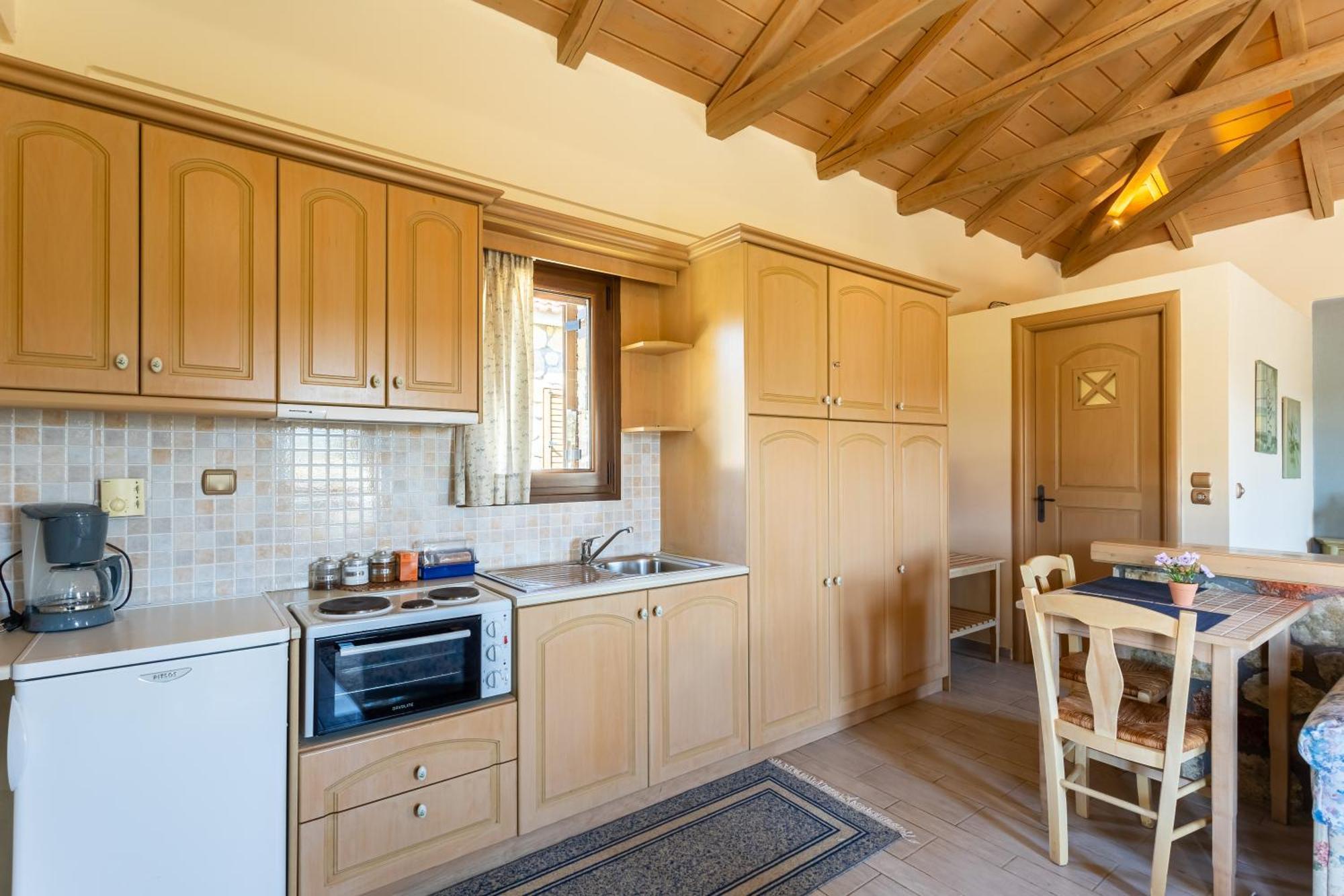 Pleiades Studios All Season Gems - Korinthos Stone Retreats Kalianoi المظهر الخارجي الصورة